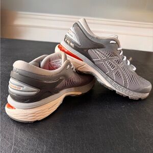 Asics Women's Running Shoe 7 WIDE